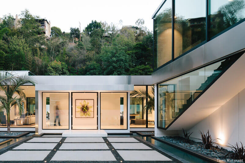 Fleetwood Aluminum 3800T Storefront Window Wall