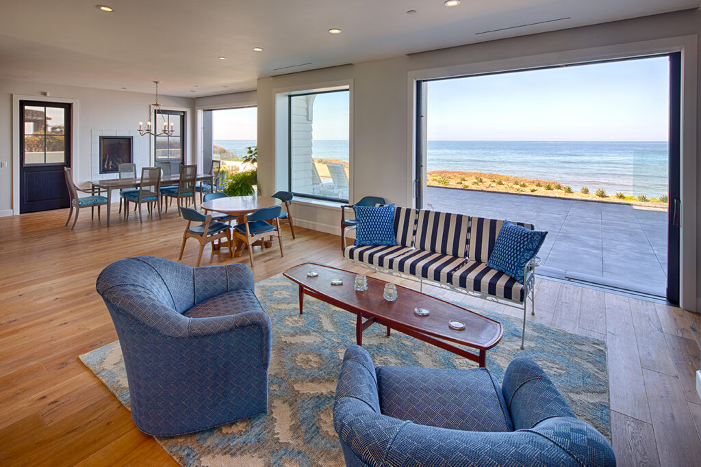 How to Choose Durable Home Windows for San Diego’s Microclimate